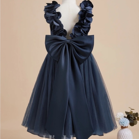 Elegant Black Kids Formal Dress
